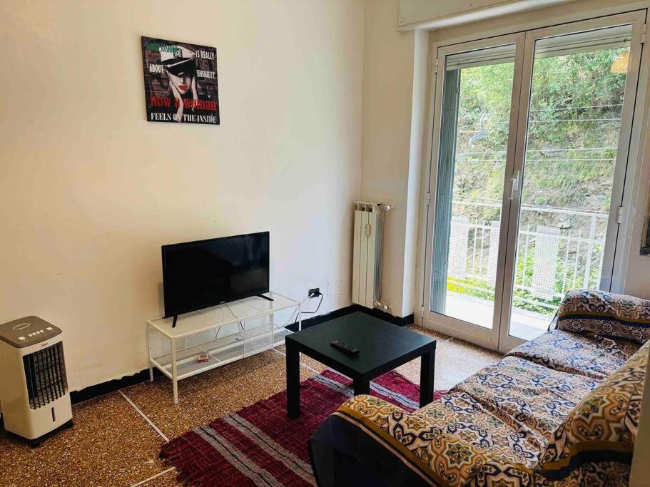 Entire 3 Bed Rooms Apartment,Centrum Genua Exterior foto