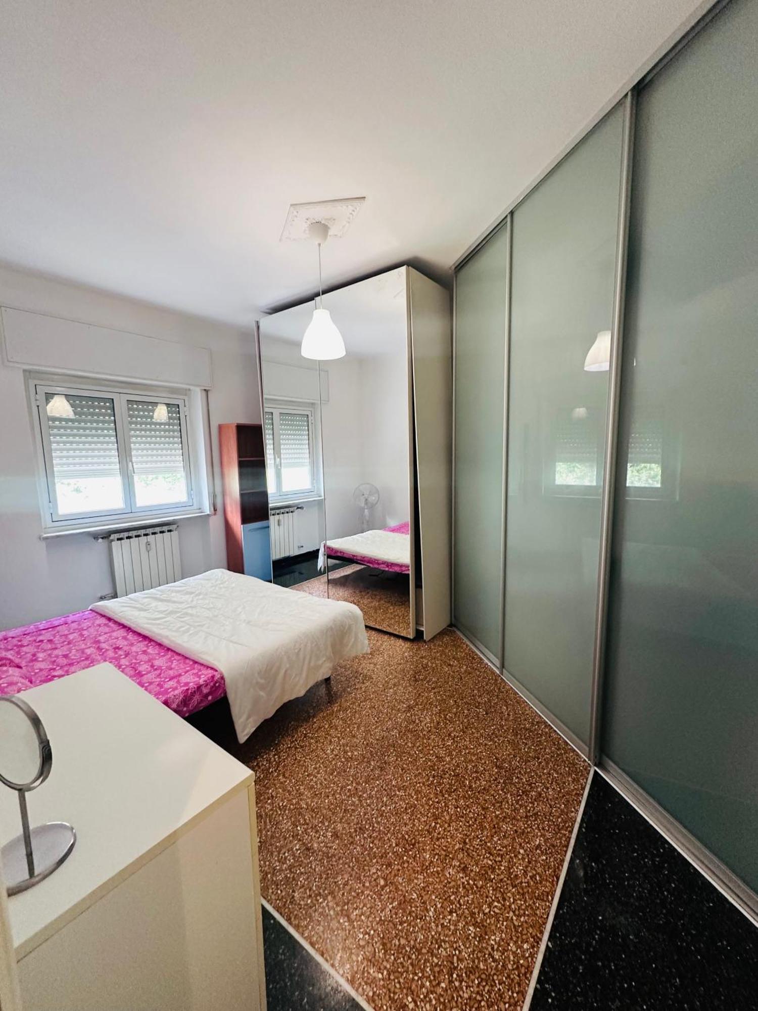 Entire 3 Bed Rooms Apartment,Centrum Genua Exterior foto