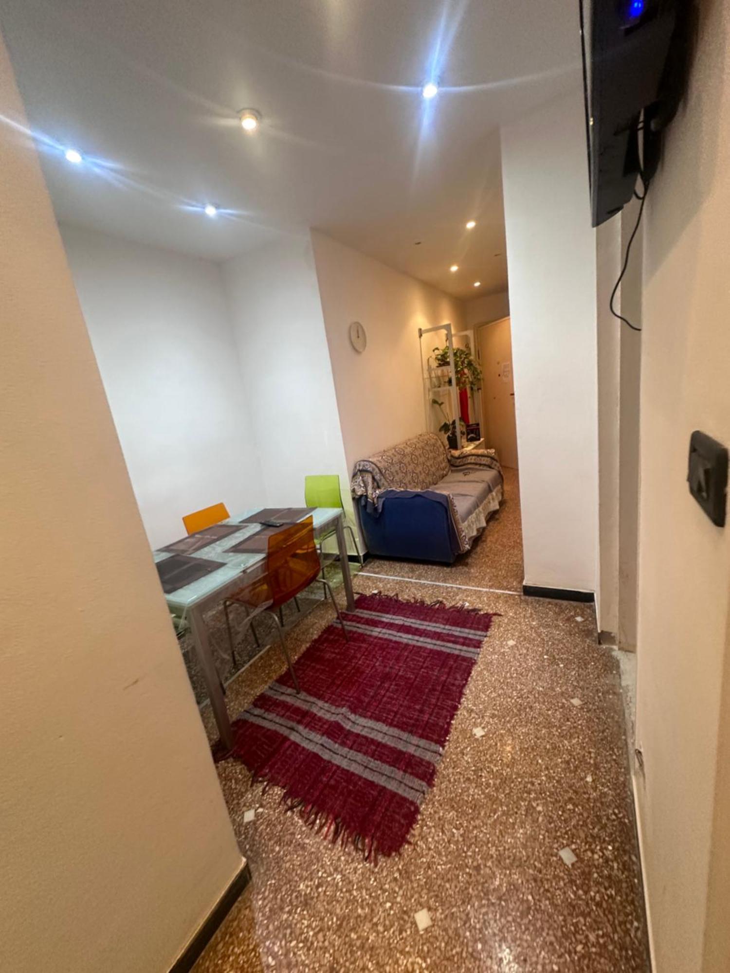 Entire 3 Bed Rooms Apartment,Centrum Genua Exterior foto